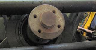 Shaft Ctr Bolt